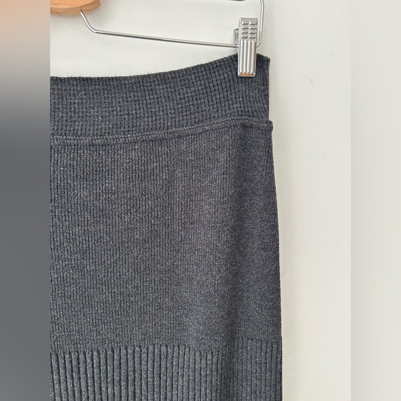 Sensazioni wool blend knit maxi skirt - Picture 3 of 11